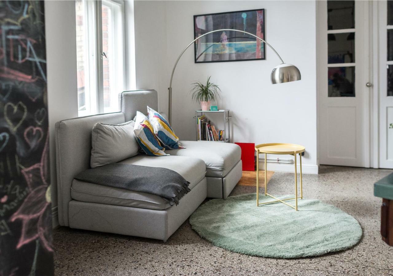 Апартаменты Loft Z Baldachimem Познань Экстерьер фото